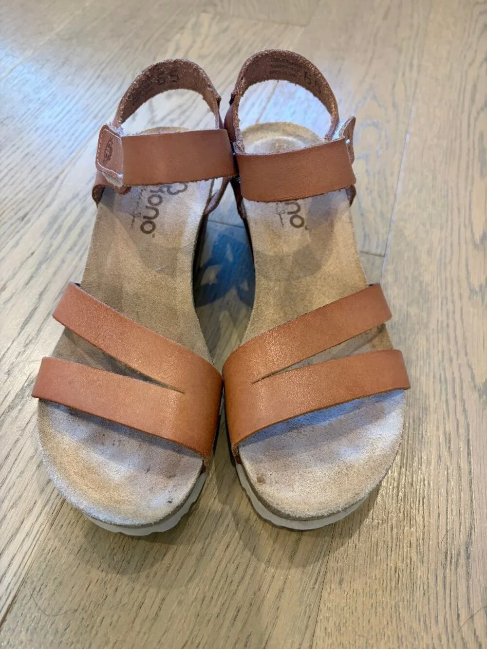 Women's Yokono Tan Wedge Sandals size 6.5